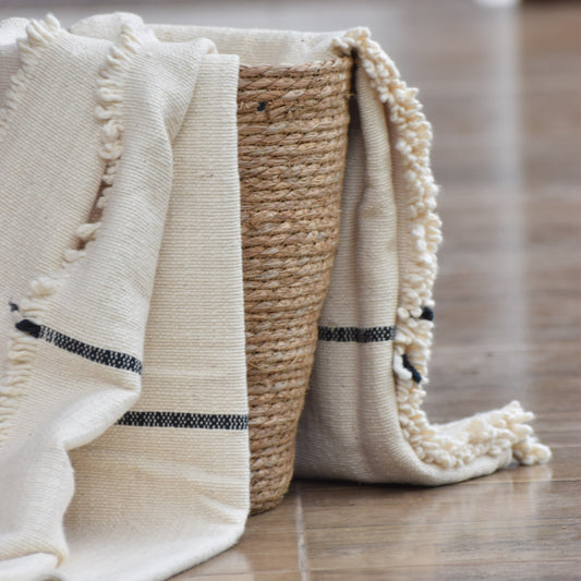 Manta Crudo con líneas Negra N°1 - 100% Algodón - 180x130 cm